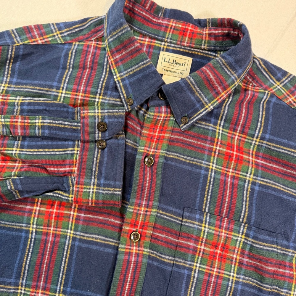 L.L. Bean Flannel Shirt Mens XL Blue Traditional Fit Plaid Cotton Cabincore Prep